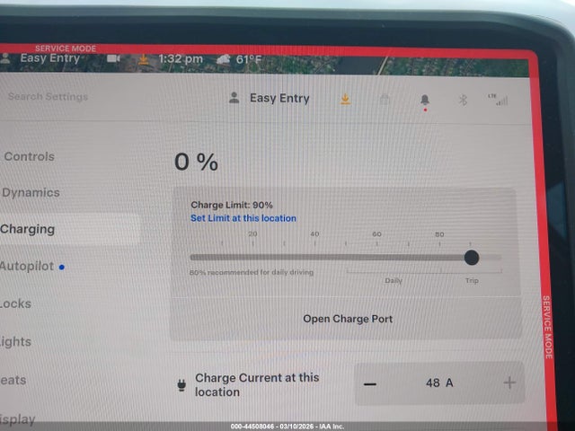 2024 Tesla Model Y მანქანა იყიდება აუქციონზე, vin: 7SAYGDED1RF009163, აუქციონის ნომერი: 44508046