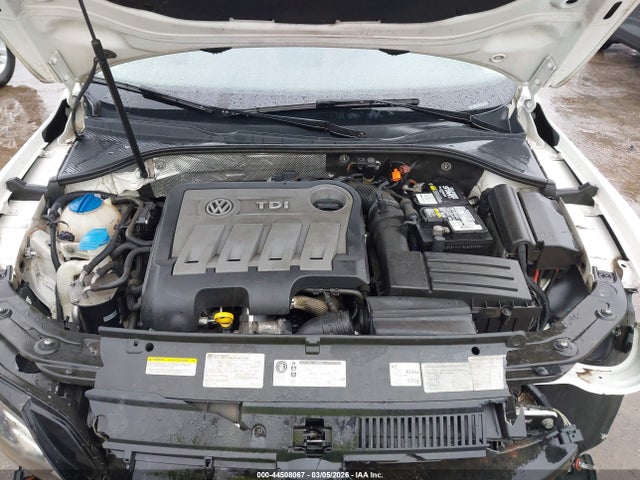 Продажа на аукционе авто 2014 Volkswagen Passat 2.0l Tdi Sel Premium, vin: 1VWCN7A3XEC067305, номер лота: 44508067