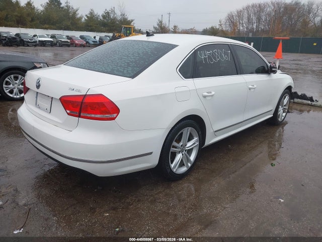 Продажа на аукционе авто 2014 Volkswagen Passat 2.0l Tdi Sel Premium, vin: 1VWCN7A3XEC067305, номер лота: 44508067