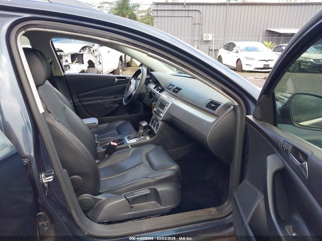 2008 VOLKSWAGEN PASSAT WVWLK73C48E116337 Photo 4