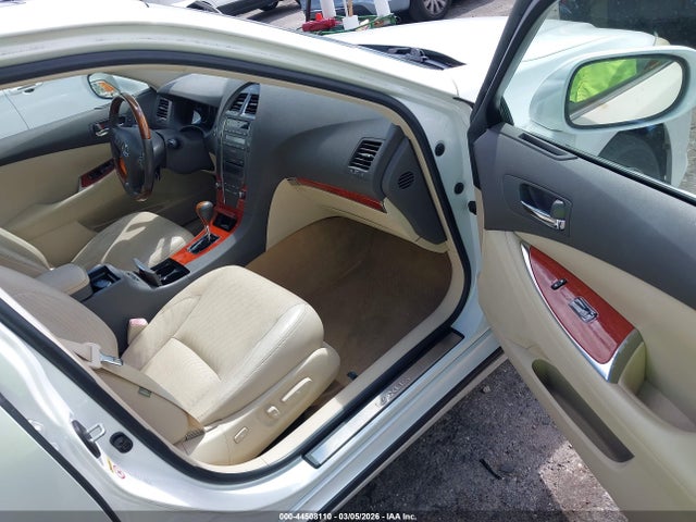 44508110 :رقم المزاد ، JTHBK1EG1B2417700 vin ، 2011 Lexus Es 350 مزاد بيع