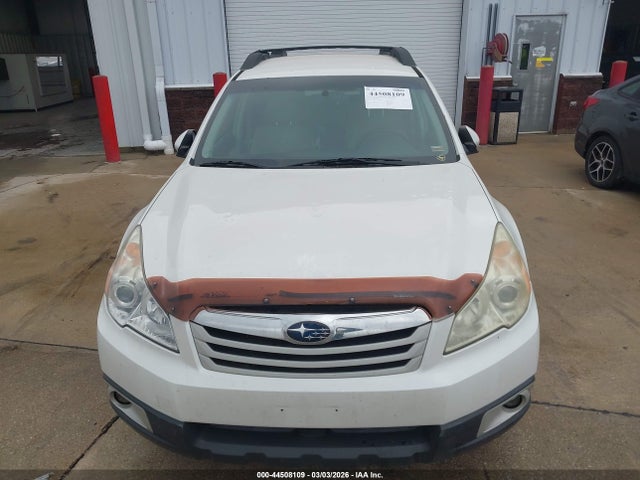 Продаж на аукціоні авто 2011 Subaru Outback 2.5i Premium, vin: 4S4BRCCC5B3363896, номер лоту: 44508109