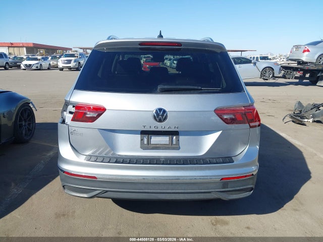 3VV3B7AX2RM166611 Volkswagen Tiguan 2.0t Se/2.0t Wolfsburg Edition