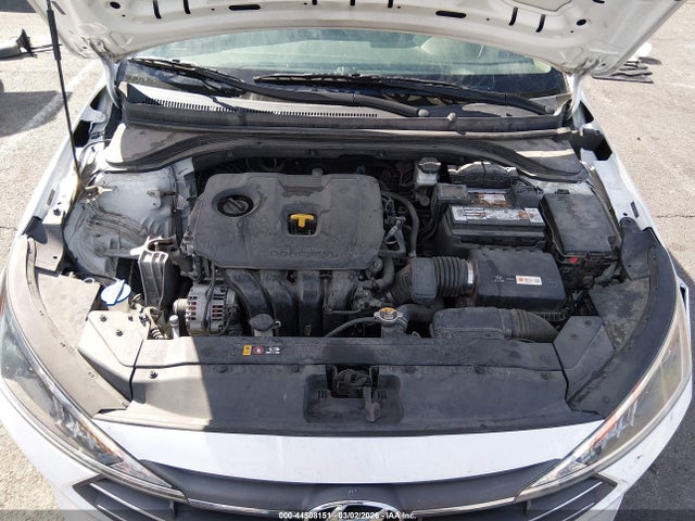 2019 HYUNDAI ELANTRA 5NPD74LF1KH495514 Photo 9