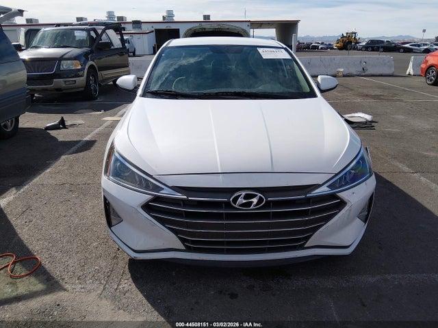 Hyundai ELANTRA SE 2019 5NPD74LF1KH495514 Image 11