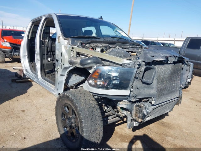 44508161 :رقم المزاد ، 3C6UR5DL3JG237160 vin ، 2018 Ram 2500 Lone Star  4x4 6'4 Box مزاد بيع