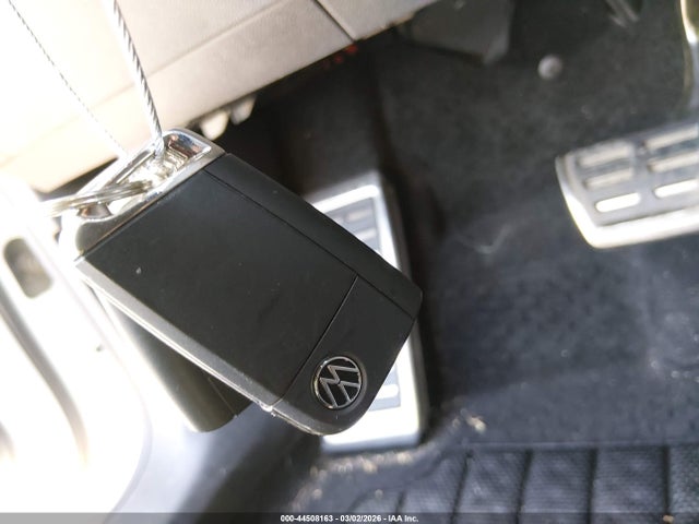 2021 Volkswagen Tiguan 2.0t Se/2.0t Se R-line Black/2.0t Sel მანქანა იყიდება აუქციონზე, vin: 3VV3B7AX8MM052640, აუქციონის ნომერი: 44508163