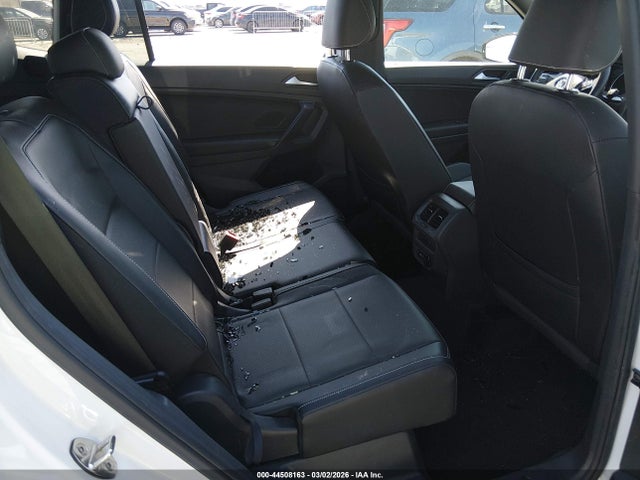 2021 Volkswagen Tiguan 2.0t Se/2.0t Se R-line Black/2.0t Sel მანქანა იყიდება აუქციონზე, vin: 3VV3B7AX8MM052640, აუქციონის ნომერი: 44508163