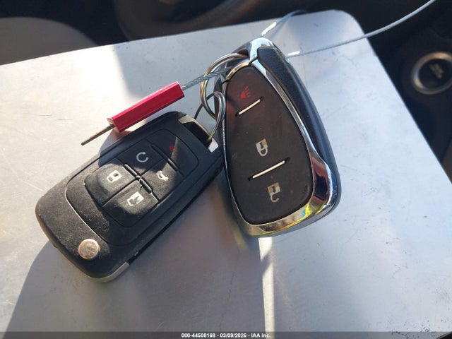 3GNAXHEV5KS673971 Chevrolet EQUINOX LS