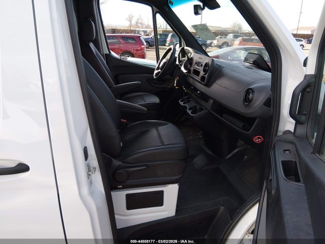 W1Y4KBHY5ST203948 Mercedes-Benz Sprinter 2500 Standard Roof 4-cyl Diesel
