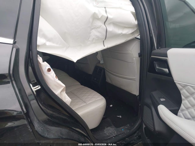 Продажа на аукционе авто 2022 Mitsubishi Outlander Sel 2.5 S-awc/sel Launch Edition S-awc/sel Special Edition S-awc, vin: JA4J4VA81NZ007286, номер лота: 44508178