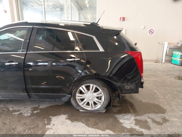 44508202 :رقم المزاد ، 3GYFNEE31ES519774 vin ، 2014 Cadillac Srx Luxury Collection مزاد بيع