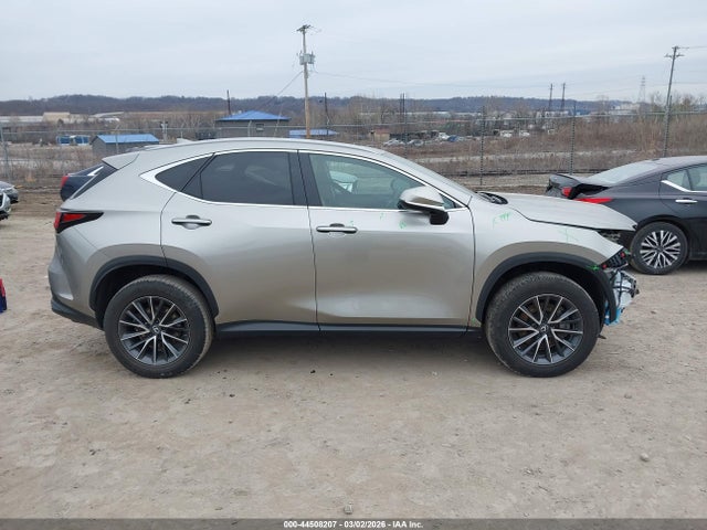 2024 Lexus Nx 350h Premium მანქანა იყიდება აუქციონზე, vin: 2T2GKCEZ2RC022470, აუქციონის ნომერი: 44508207