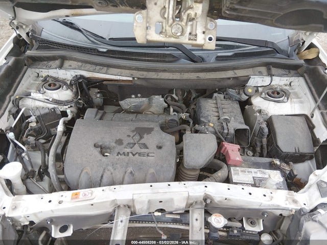 2016 MITSUBISHI OUTLANDER JA4AD3A32GZ016901 Photo 9