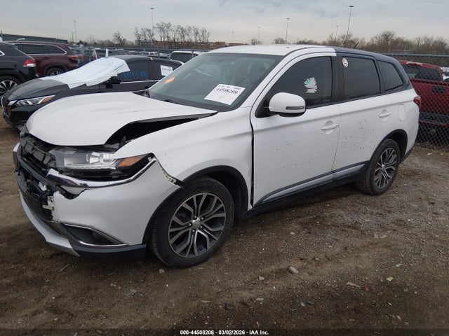 2016 MITSUBISHI OUTLANDER JA4AD3A32GZ016901 Photo 1