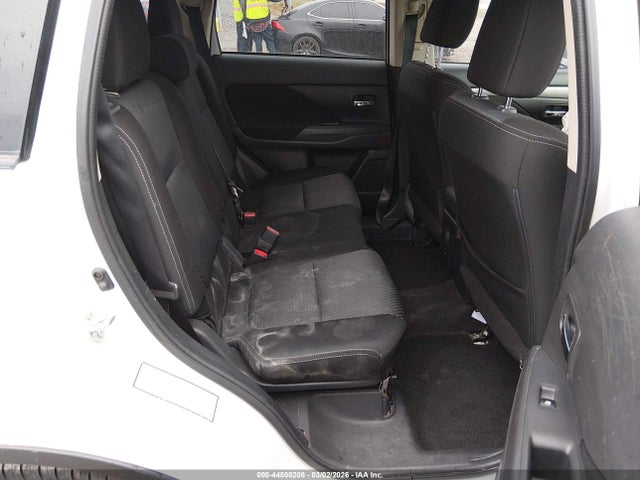2016 MITSUBISHI OUTLANDER JA4AD3A32GZ016901 Photo 7