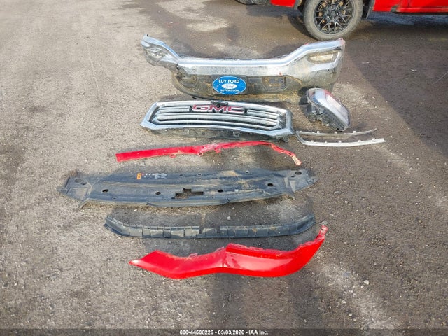 44508226 :رقم المزاد ، 3GTU2MECXJG270131 vin ، 2018 Gmc Sierra 1500 Sle مزاد بيع