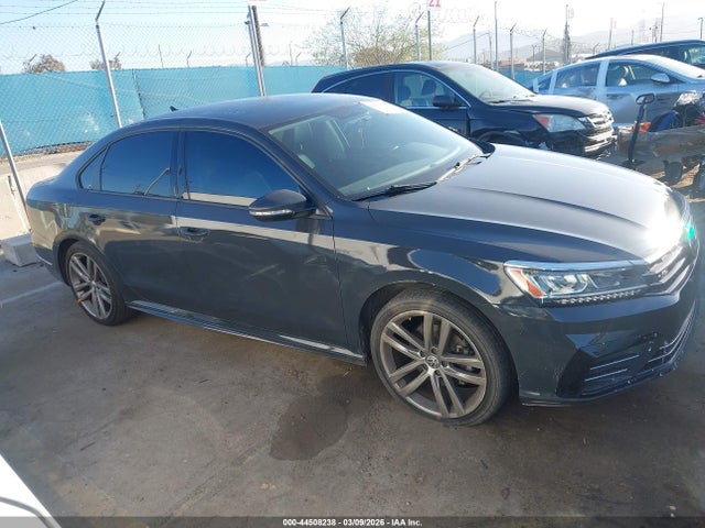 Aukcja sprzedaży 2018 Volkswagen Passat 2.0t R-line/2.0t S, vin: 1VWAA7A3XJC029098, numer aukcji: 44508238