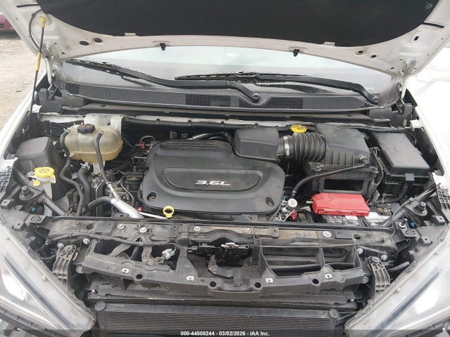 Продажа на аукционе авто 2018 Chrysler Pacifica Touring L, vin: 2C4RC1BG9JR144023, номер лота: 44508244