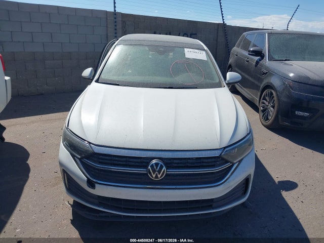 2022 Volkswagen Jetta 1.5t Sel მანქანა იყიდება აუქციონზე, vin: 3VWGM7BU3NM031031, აუქციონის ნომერი: 44508247