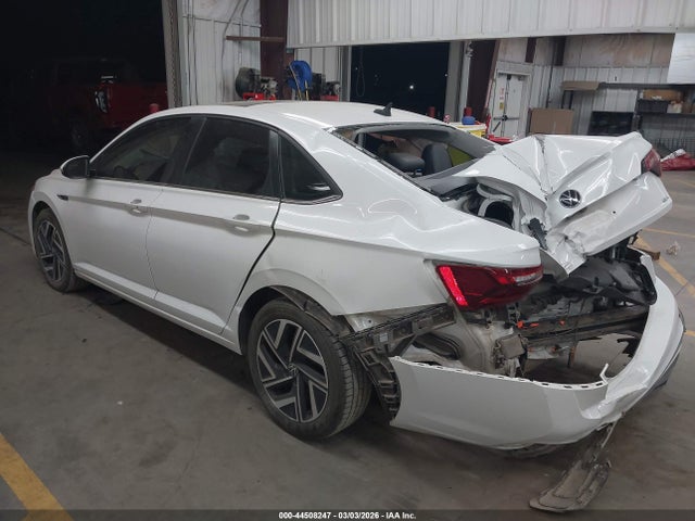 2022 Volkswagen Jetta 1.5t Sel მანქანა იყიდება აუქციონზე, vin: 3VWGM7BU3NM031031, აუქციონის ნომერი: 44508247