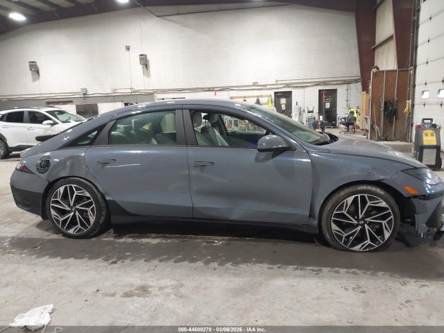 2025 Hyundai Ioniq 6 Sel მანქანა იყიდება აუქციონზე, vin: KMHM34AC8SA092136, აუქციონის ნომერი: 44508270