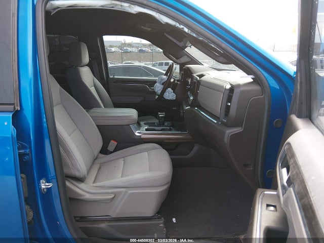 Продажа на аукционе авто 2024 Chevrolet Silverado 1500 4wd  Short Bed Lt Trail Boss, vin: 3GCUDFE89RG259456, номер лота: 44508302