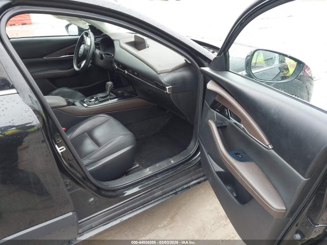 2021 Mazda Cx-30 Premium მანქანა იყიდება აუქციონზე, vin: 3MVDMBDL4MM256522, აუქციონის ნომერი: 44508305