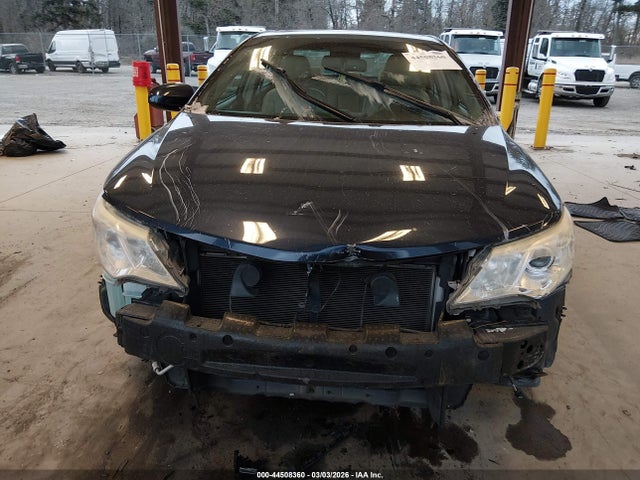 4T1BF1FK3EU806710 Toyota CAMRY XLE