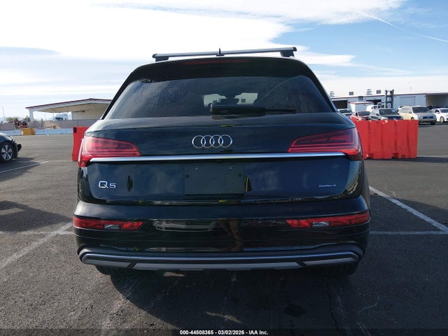 WA1BAAFY1M2028631 Audi Q5 Premium Plus 45 Tfsi Quattro S Tronic