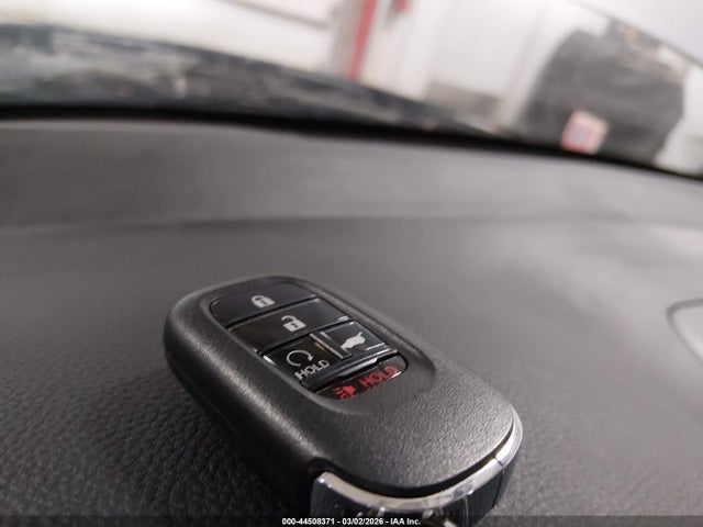 Продажа на аукционе авто 2024 Honda Civic Ex-l, vin: 19XFL1H71RE014275, номер лота: 44508371