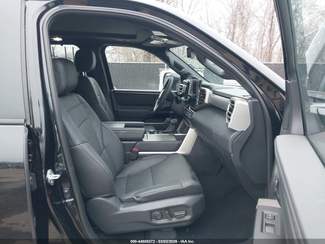 Продажа на аукционе авто 2025 Toyota Sequoia Limited, vin: 7SVAAABAXSX060736, номер лота: 44508372
