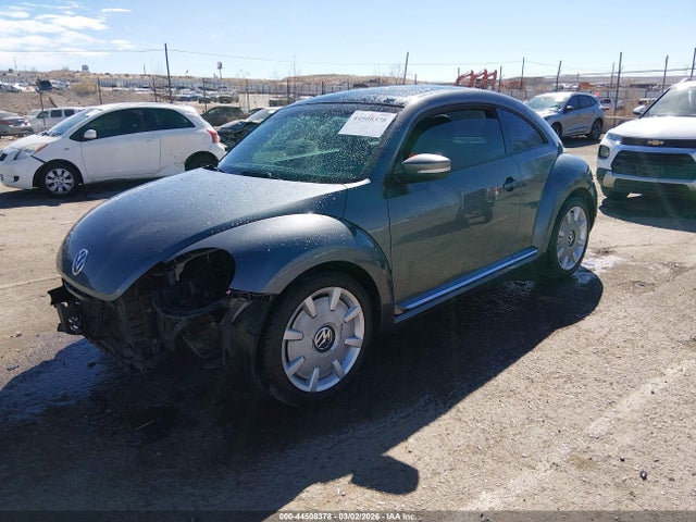 44508378 :رقم المزاد ، 3VWJP7AT7CM631702 vin ، 2012 Volkswagen Beetle 2.5l مزاد بيع