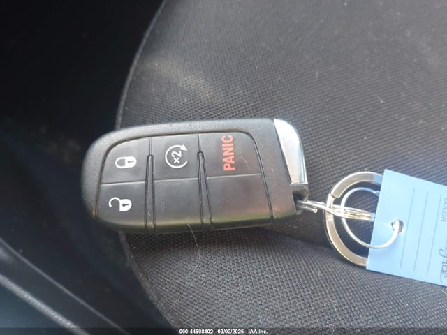 2021 JEEP RENEGADE ZACNJDBB7MPM25057 Photo 10