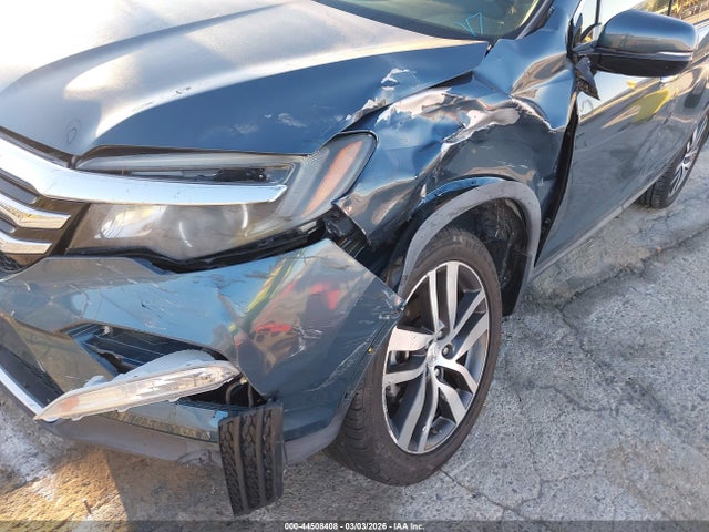 Honda Pilot Touring 2017 5FNYF5H95HB022297 Image 6