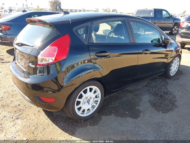Ford FIESTA SE 2019 3FADP4EJ8KM121810 Image 4