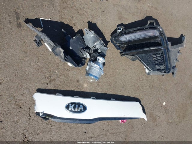 3KPF34AD5ME339621 KIA Forte Gt-line
