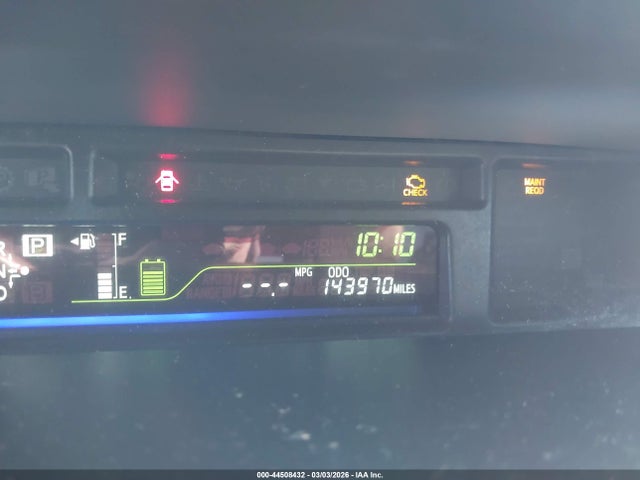Toyota Prius V Two 2015 JTDZN3EU1FJ017785 Image 7