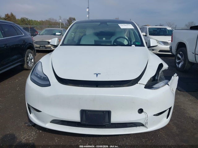 7SAYGDEE2PA097613 Tesla Model Y