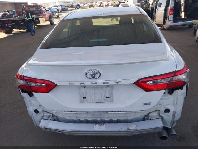 4T1B11HK4KU700189 Toyota CAMRY SE
