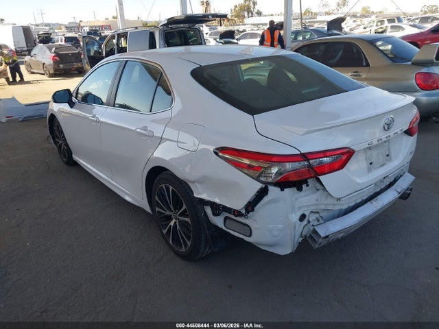 4T1B11HK4KU700189 Toyota CAMRY SE