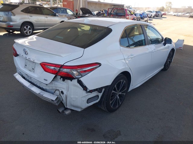 4T1B11HK4KU700189 Toyota CAMRY SE