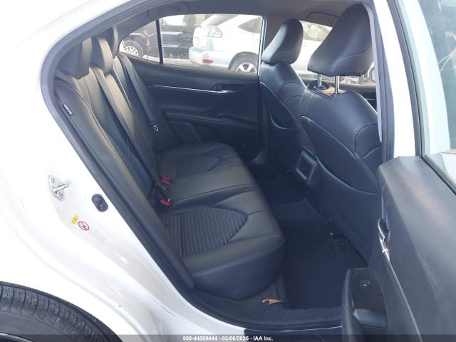 4T1B11HK4KU700189 Toyota CAMRY SE