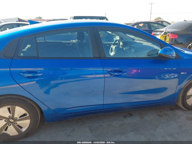 KMHC65LC5JU088838 Hyundai Ioniq Hybrid Blue