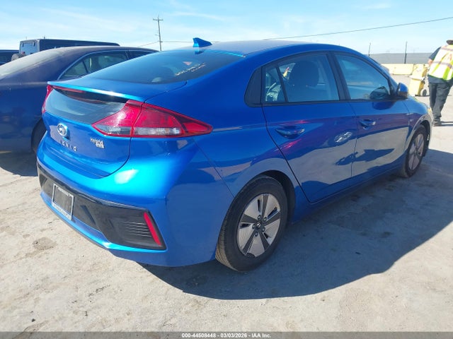 KMHC65LC5JU088838 Hyundai Ioniq Hybrid Blue