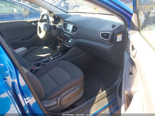 KMHC65LC5JU088838 Hyundai Ioniq Hybrid Blue