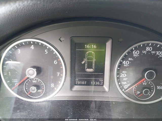 WVGAV7AX9FW529569 Volkswagen TIGUAN S