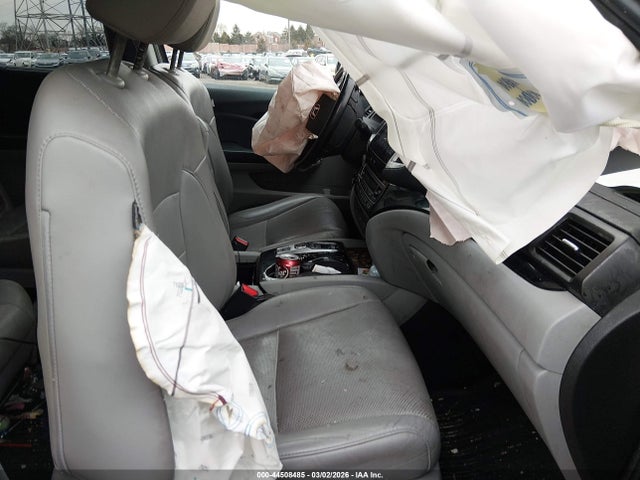 5FNYF6H01GB011528 Honda Pilot Elite