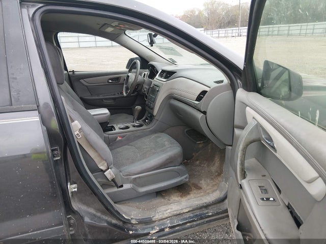 44508488 :رقم المزاد ، 1GNKRFED4FJ128409 vin ، 2015 Chevrolet Traverse Ls مزاد بيع