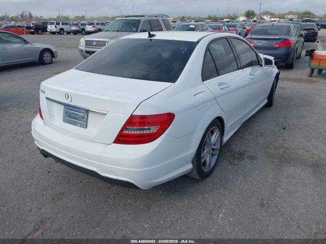 44508492 :رقم المزاد ، WDDGF4HB8DR270899 vin ، 2013 Mercedes-benz C 250 Sport مزاد بيع